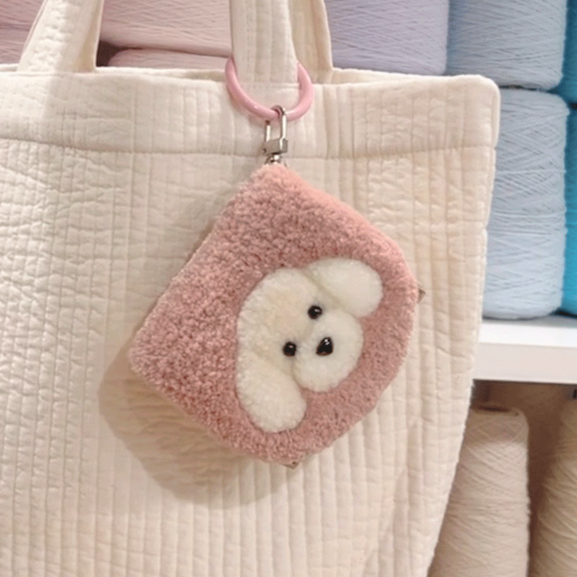 青山コンバン】タフティングうちの子マルチポーチ ワークショップ予約 青山コンバン】タフティングうちの子マルチポーチ ワークショップ予約