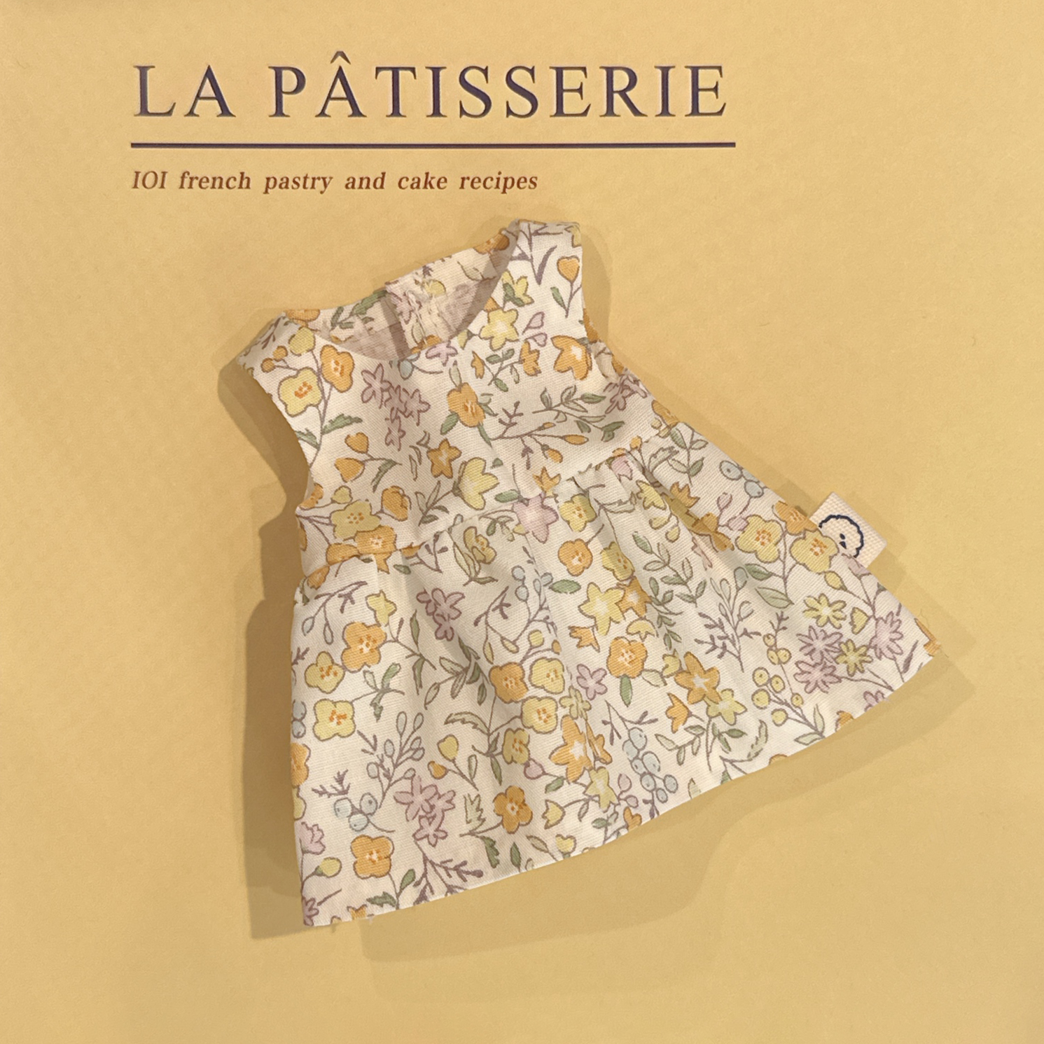 【青山コンバン】小花柄ワンピース ぬいぐるみさん用